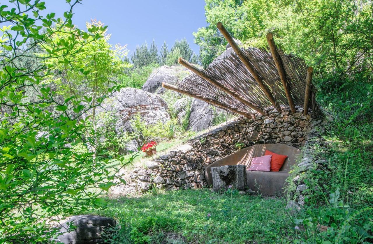 Omaya Eco Village Gaytaninovo Esterno foto